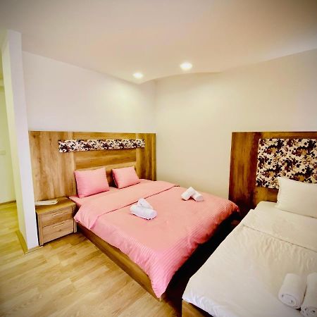 Hotel Perla Prizren Bagian luar foto