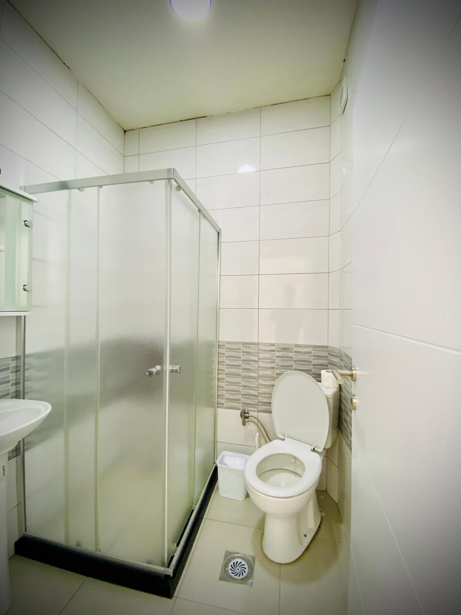 Hotel Perla Prizren Bagian luar foto