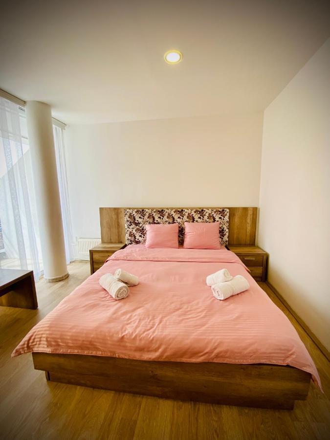 Hotel Perla Prizren Bagian luar foto