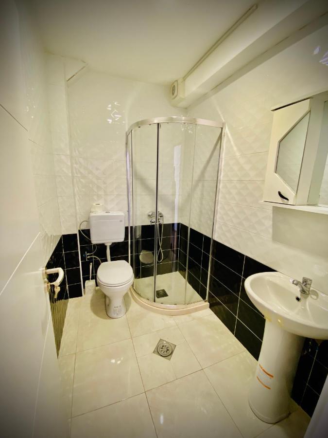 Hotel Perla Prizren Bagian luar foto
